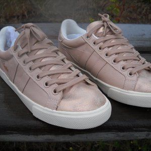 NEW Gola Leather Fashion Sneaker